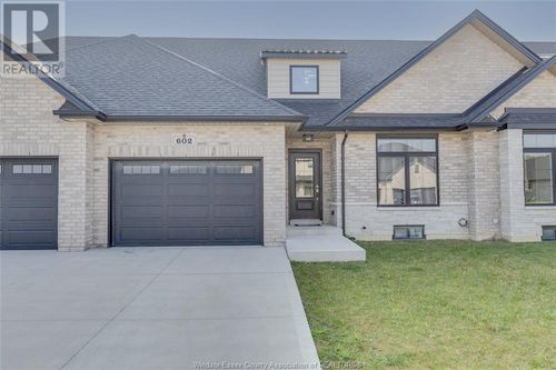 602 Hacket Rd, Amherstburg, ON, N9V0H1 | Card Image