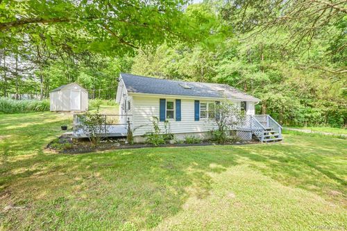 126 Hommelville Rd, Saugerties, NY, 12477-4264 | Card Image