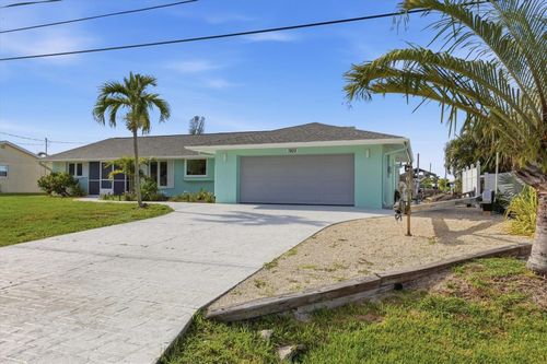 1925 Oregon Trl, ENGLEWOOD, FL, 34224-5430 | Card Image