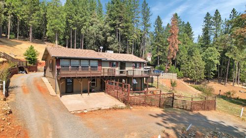 16850 Sesame St, Brownsville, CA, 95919-9747 | Card Image