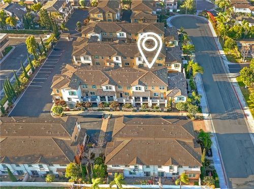 unit-107-16901 Airport Cir, Huntington Beach, CA, 92649-5805 | Card Image