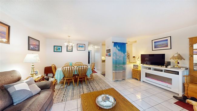 B - 11 Apache Dr, Condo with 2 bedrooms, 1 bathrooms and 2 parking in Westerly RI | Image 7