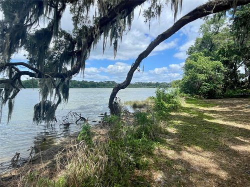 1800 Sw 35th Place, Gainesville, FL, 32608 | Card Image