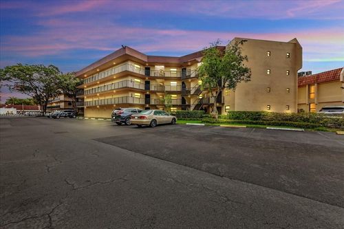 apt-300-6555 W Broward Blvd, Plantation, FL, 33317-3003 | Card Image