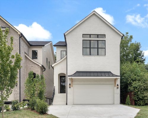 601 American Rd, Nashville, TN, 37209-1752 | Card Image