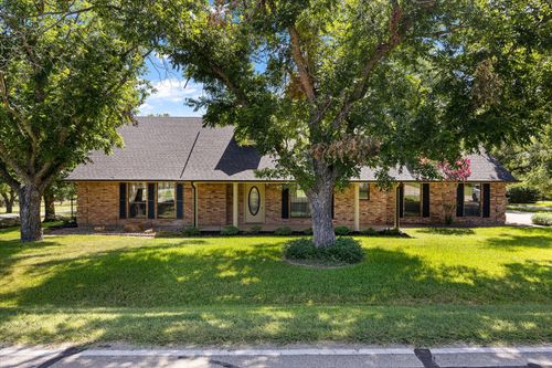 8901 Magnolia Vale Dr, Granbury, TX, 76049-4136 | Card Image