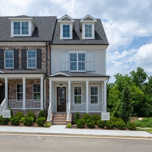 4015 Forestside Dr, Franklin, TN, 37064-4575 | Card Image