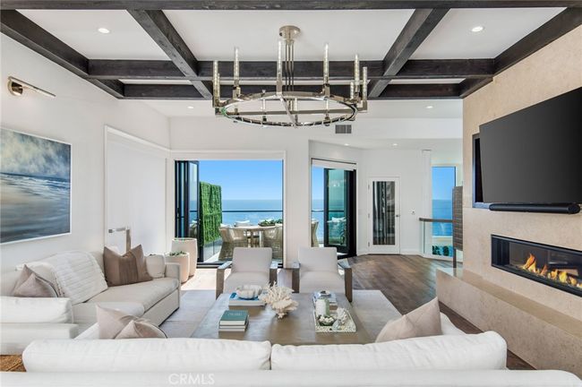 2492 Glenneyre St, House other with 4 bedrooms, 6 bathrooms and 2 parking in Laguna Beach CA | Image 6