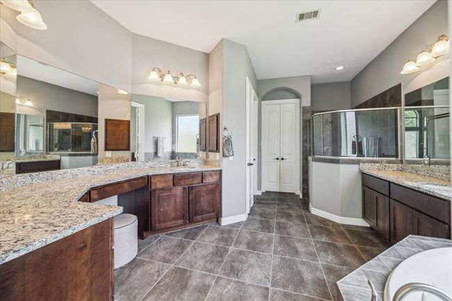 2918 Auburn Path, House other with 5 bedrooms, 5 bathrooms and 3 parking in Sugar Land TX | Image 18