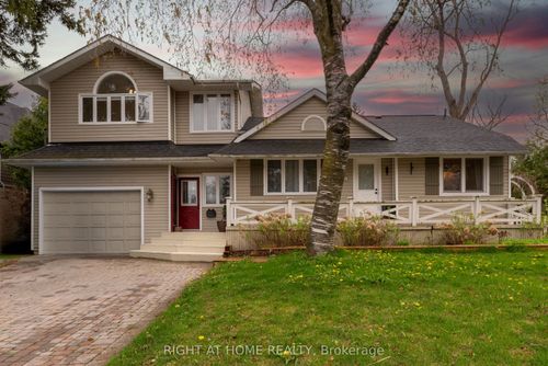 120 Wright St, Richmond Hill, ON, L4C4A5 | Card Image