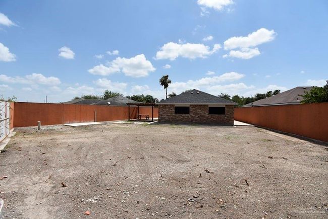 Rear View | Image 14