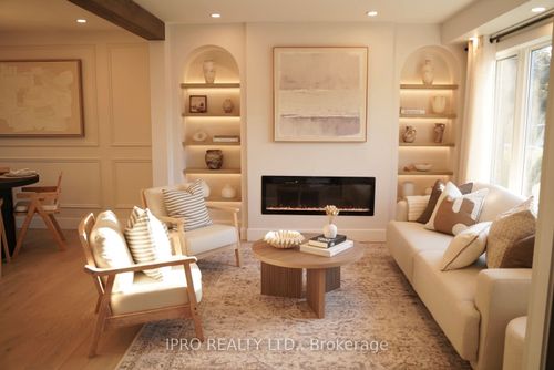 92 Forsythia Rd, Brampton, ON, L6T2G3 | Card Image