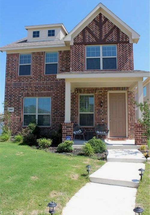1005 Holly Anne Ln, Aubrey, TX, 76227-1402 | Card Image