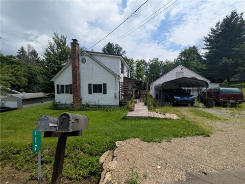 117 Pear St, Bradford, PA, 16701-3829 | Card Image