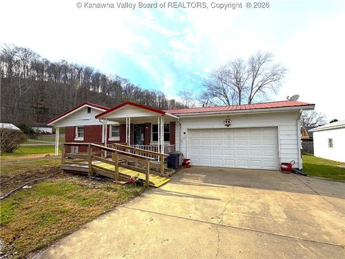 218 Oak St, Letart, WV, 25253 | Card Image