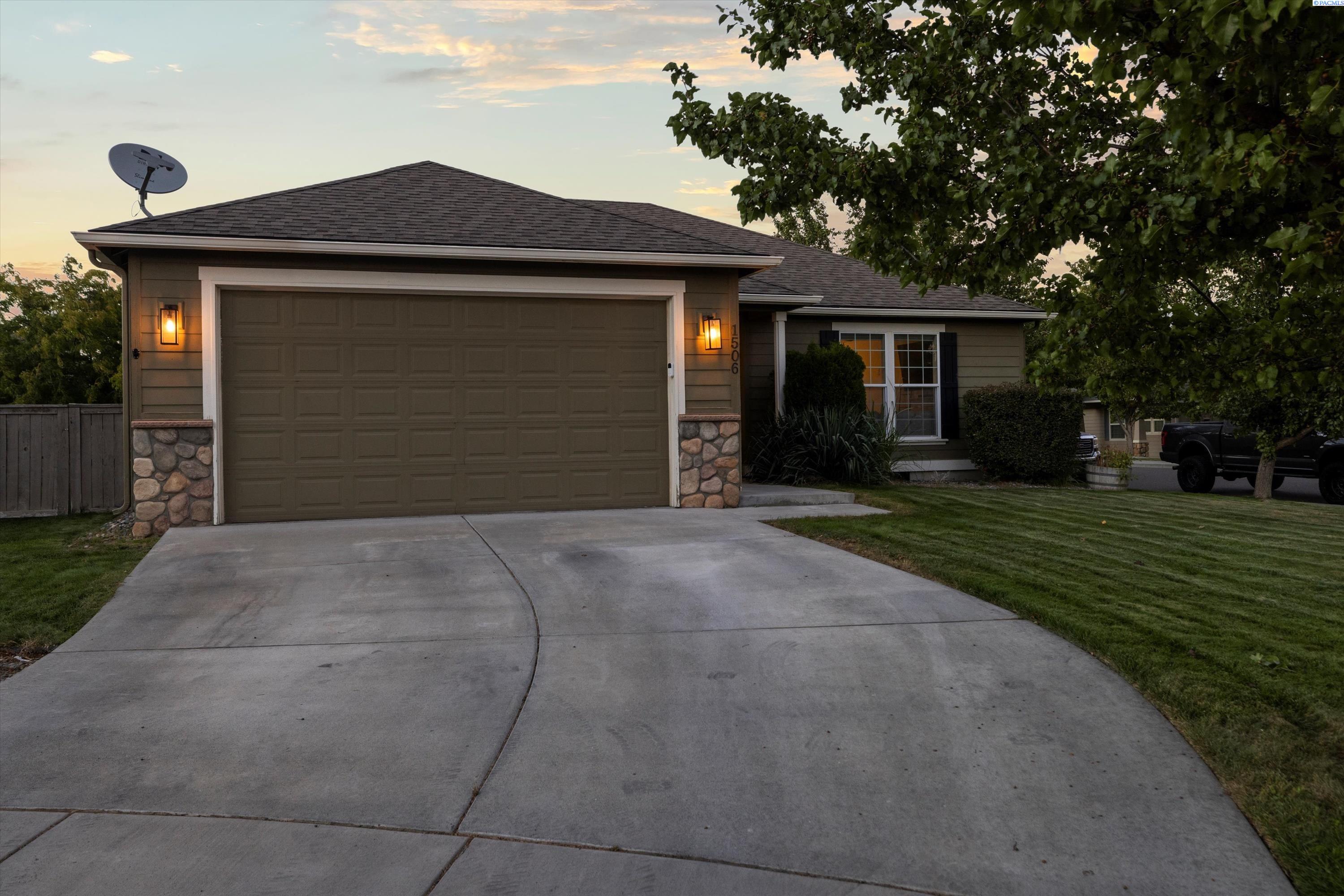 Jefferson St, Kennewick, WA 99338