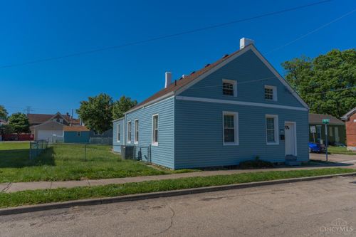 435 Pearl St, Reading, OH, 45215-3142 | Card Image