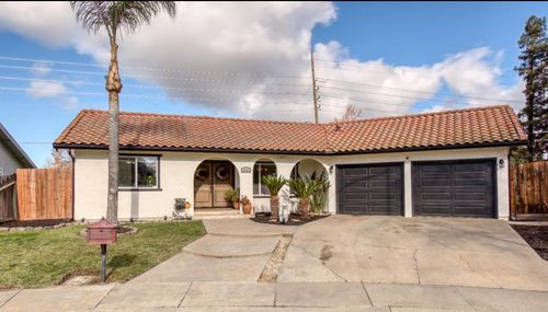 2601 Hobart Way, Modesto, CA, 95358-1023 | Card Image