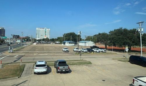 207 E Texas St, Bossier City, LA, 71111-4341 | Card Image