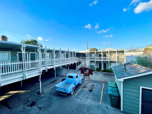 2006 Sul Ross St, Houston, TX, 77098-2540 | Card Image