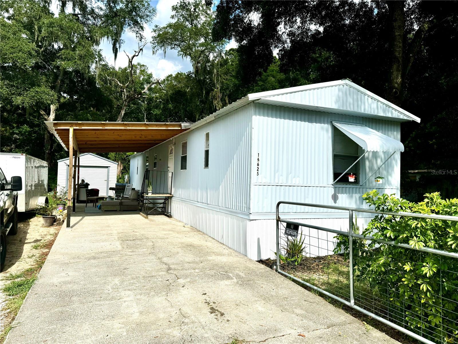 104th Ter, Summerfield, FL 34491