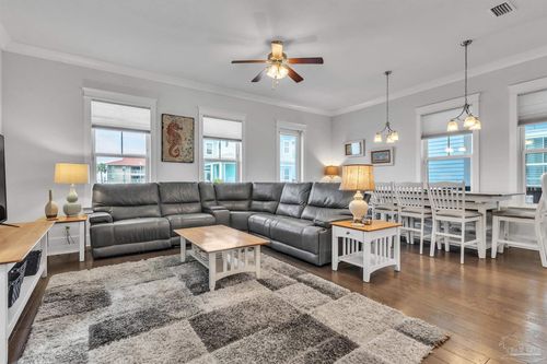 1499 Seaside Cir, Navarre, FL, 32566-7062 | Card Image