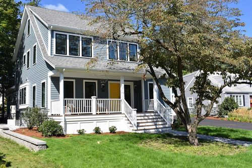 41 Kilburn Rd, Newton, MA, 02465-1611 | Card Image