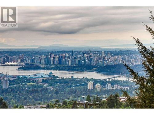 1144 Millstream Rd, West Vancouver, BC, V7S2C9 | Card Image