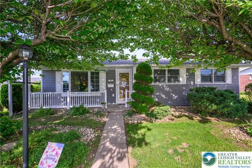 1167 8th Street, North Catasauqua Bor, PA, 18032 | Card Image