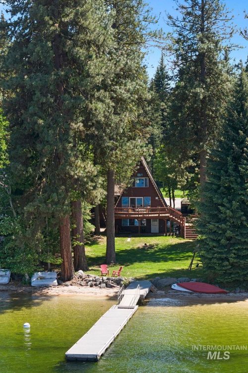 211 W Lake St, McCall, ID, 83638-3612 | Card Image