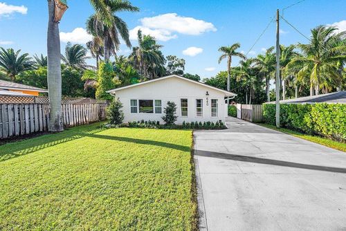 640 Potter Rd, Boynton Beach, FL, 33435-2419 | Card Image