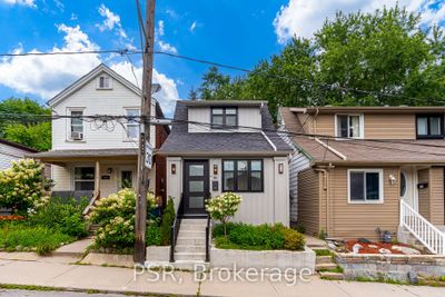 745 Craven Rd, House other with 2 bedrooms, 3 bathrooms and null parking in Toronto ON | Image 1