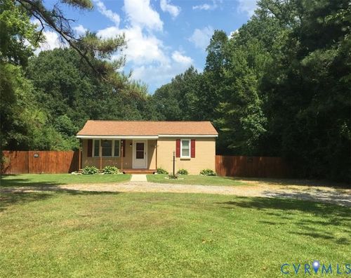 15919 Harrowgate Rd, Chester, VA, 23831-7135 | Card Image