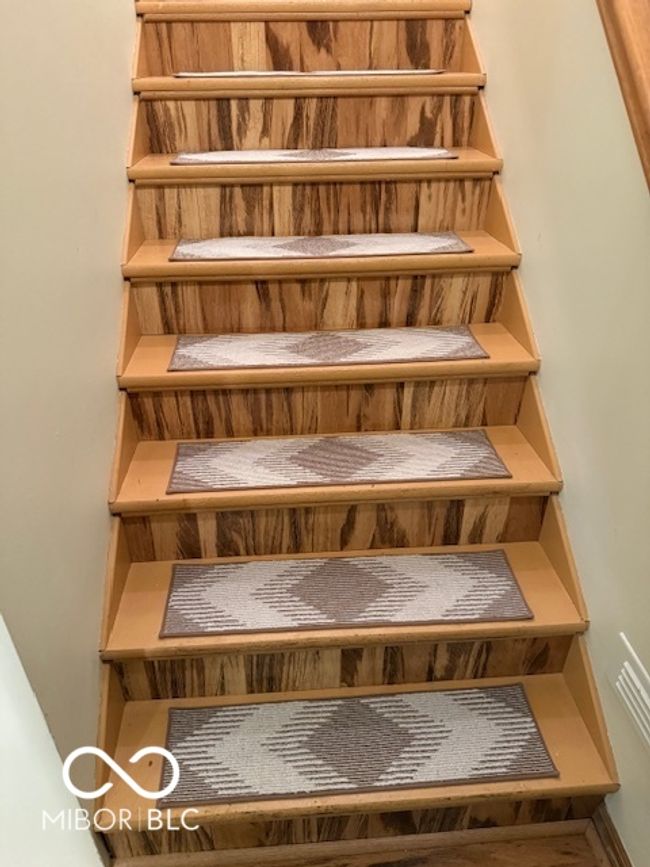 view of staircase | Image 22