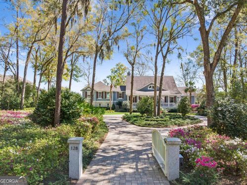 128 Hampton Point Dr, Saint Simons Is, GA, 31522-5426 | Card Image