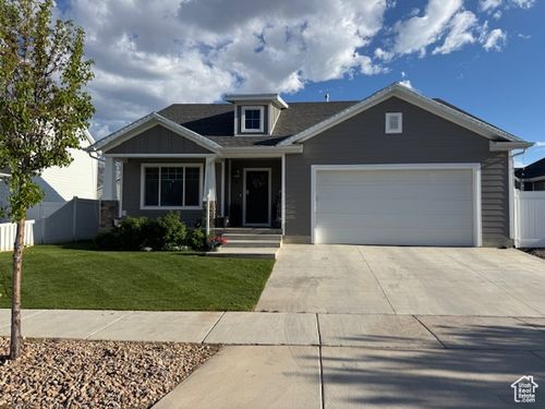 88 E 970 N, Santaquin, UT, 84655-5520 | Card Image