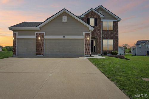 1028 Hawkridge Run, Shiloh, IL, 62221-3545 | Card Image