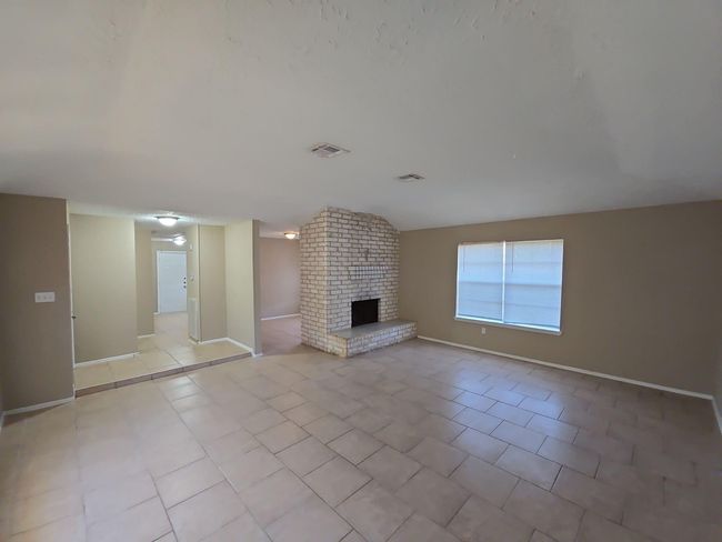 23207 Pine Post Ln, House other with 3 bedrooms, 2 bathrooms and 2 parking in Spring TX | Image 4
