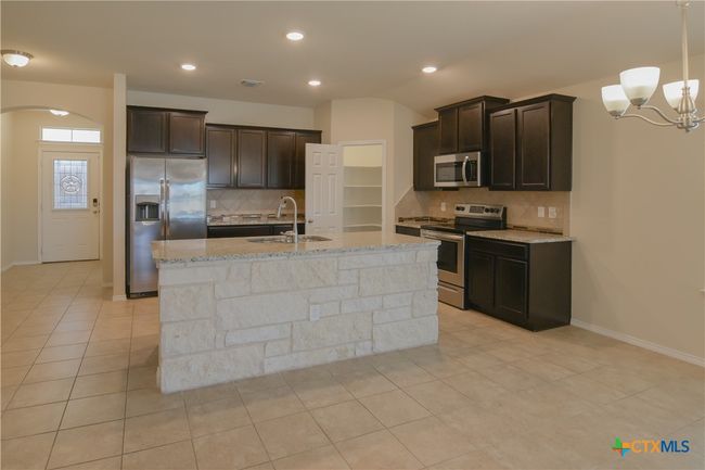 2521 Arno St, House other with 4 bedrooms, 2 bathrooms and null parking in Harker Heights TX | Image 4