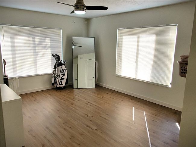 912 Forest Green Dr, Condo with 2 bedrooms, 2 bathrooms and 1 parking in Coraopolis PA | Image 19