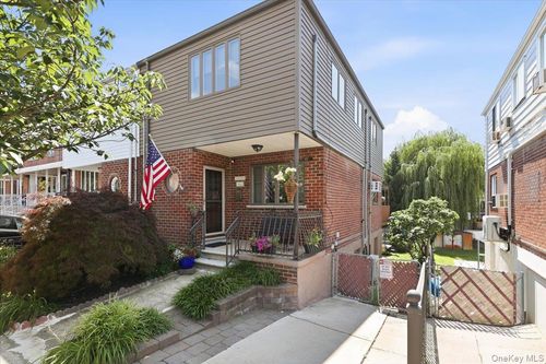 1415 Reed Pl, Bronx, NY, 10465-1222 | Card Image
