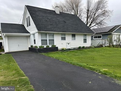 30 Beechfern Ln, Willingboro, NJ, 08046-1505 | Card Image