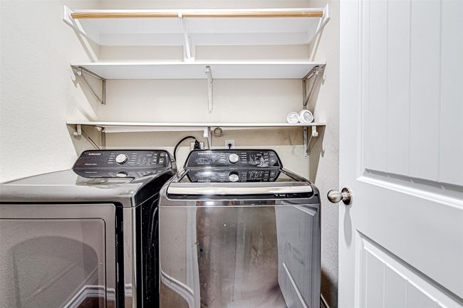202 - 200 Honey Bee Dr, Home with 3 bedrooms, 2 bathrooms and null parking in Joshua TX | Image 18