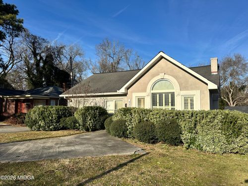 3357 Vineville Ave, MAcon, GA, 31204-2327 | Card Image