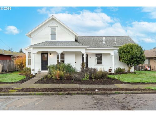 316 S 17th St, Philomath, OR, 97370-9331 | Card Image