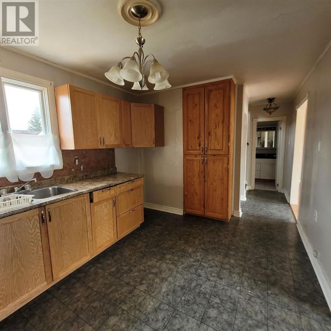59 Manitou Rd, Home with 2 bedrooms, 1 bathrooms and null parking in Manitouwadge ON | Image 10