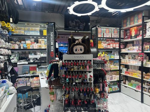 b15-4300 Steeles Ave E, Markham, ON, L3R0Y5 | Card Image