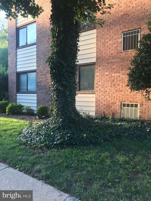 101-10724 West Dr, FAIRFAX, VA, 22030-4275 | Card Image