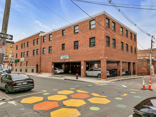 267 Broadway, Chelsea, MA, 02150-2807 | Card Image