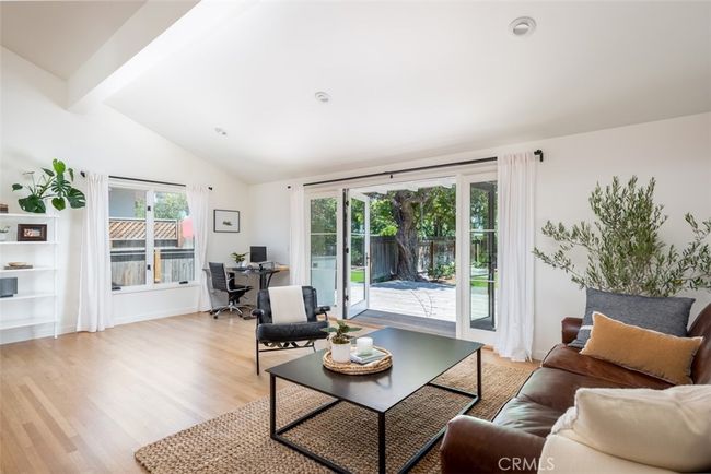 420 Cabrillo St, House other with 3 bedrooms, 2 bathrooms and 5 parking in Costa Mesa CA | Image 10